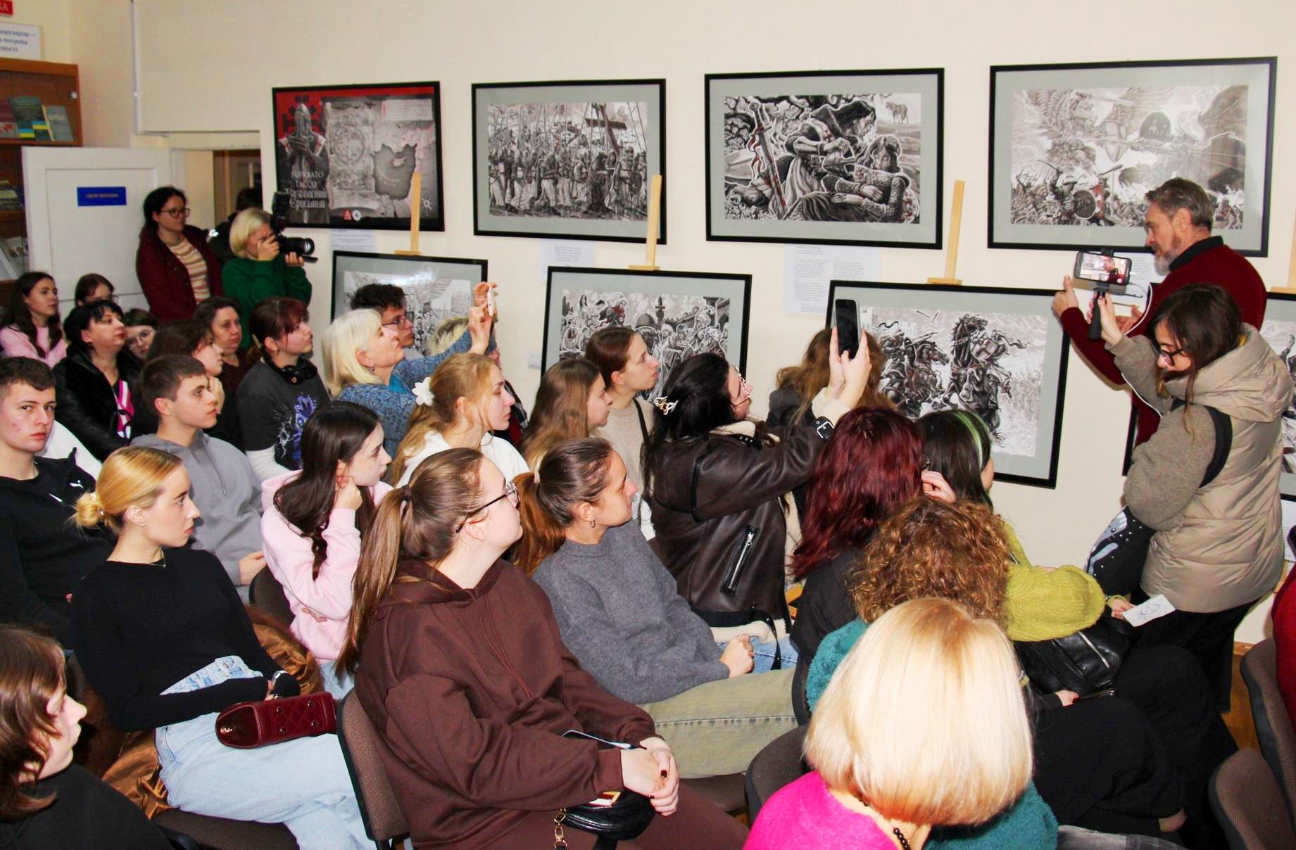 Студенти осягають таємниці художника-ілюстратора